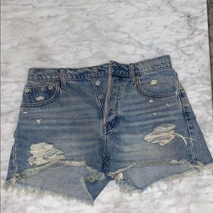 GAP high rise cutoffs